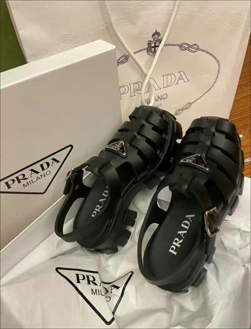 Prada Sandalias Monolith Goma