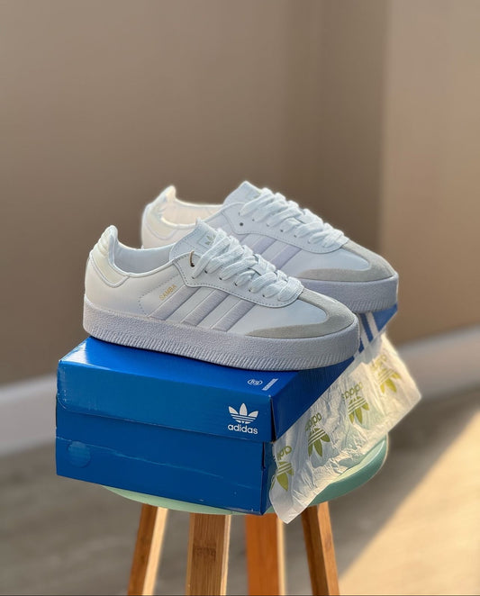 250